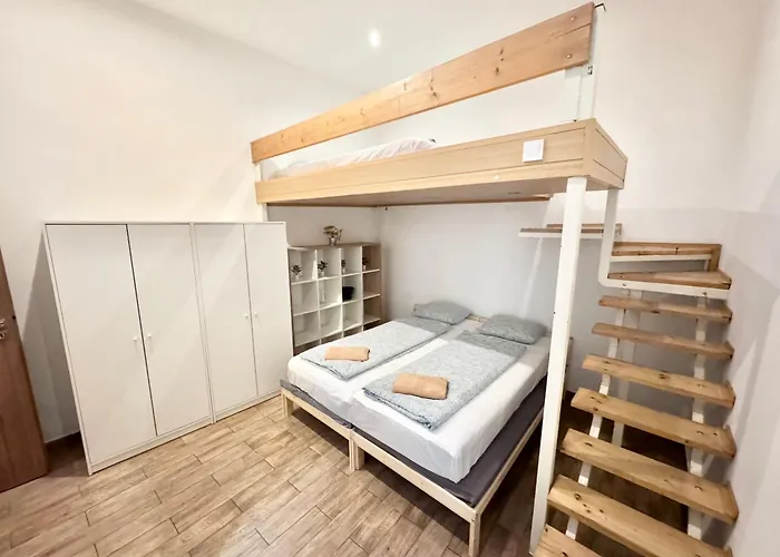 S6 - Apartment Promo Next To Gozsdu Garden